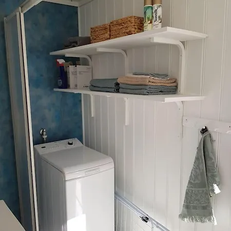 Lys Og Lettstelt Leilighet Med Utsikt Over Byen * Sandefjord