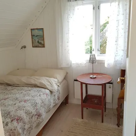 Lys Og Lettstelt Leilighet Med Utsikt Over Byen Apartment *