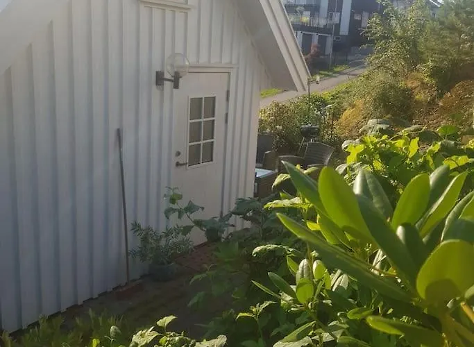 Lys Og Lettstelt Leilighet Med Utsikt Over Byen * 桑讷菲尤尔